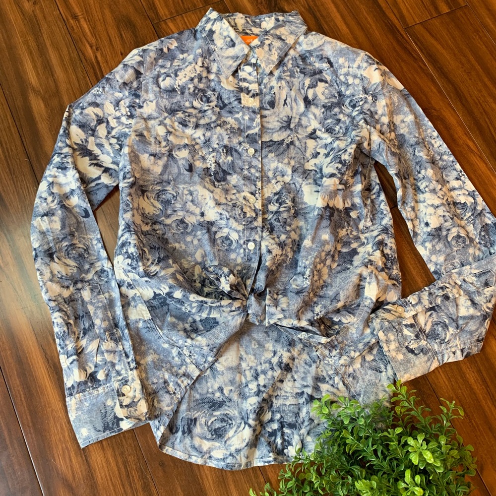 Joe Fresh Button Down Floral Shirt Size Small